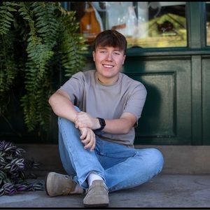 Meet your Posher, Carter